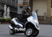 Piaggio MP3 Hybrid